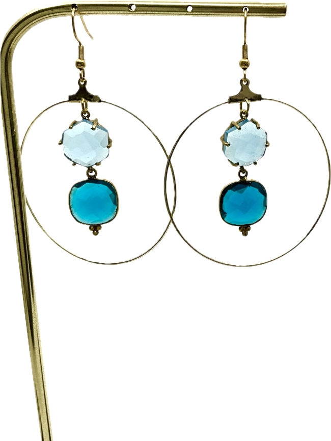 Créoles artisanales en Quartz bleu 