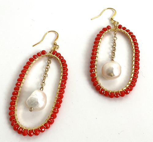 Boucles en perles de Corail et Perle d&#039;eau douce / Collection Géometrie